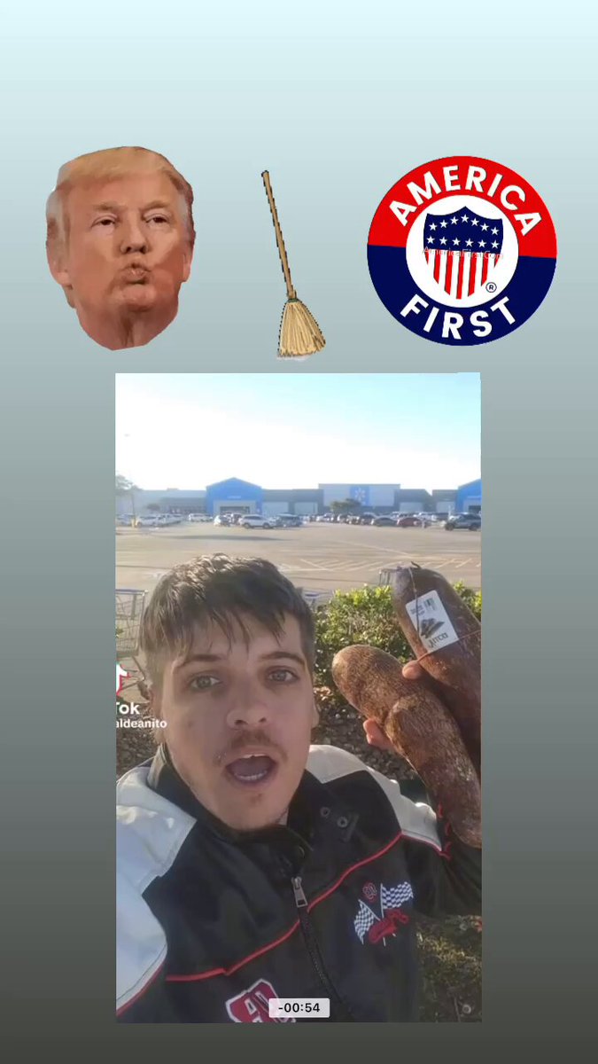 Este payaso asqueroso llego a Uruguay. Aquí se la pasaba provocando a la gente d izquierda en la calle inventándose supuestos ataques. Ahora llega a EEUU y protesta por unas Yucas. Asco es poco, de verdad una vergüenza q ande por ahí diciendo q es de Cuba