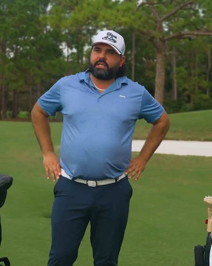 .Joey Coldcuts tells Hally Leadbetter the story behind the infamous garage door video. 😂