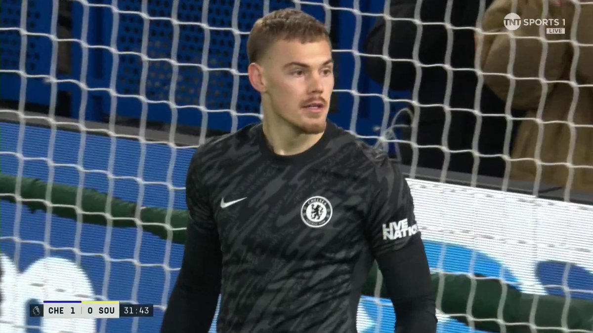 Filip Jorgensen pulls off a brilliant save to keep Chelsea in the lead 🧤 📺 TNT Sports &amp; discovery+ UK
