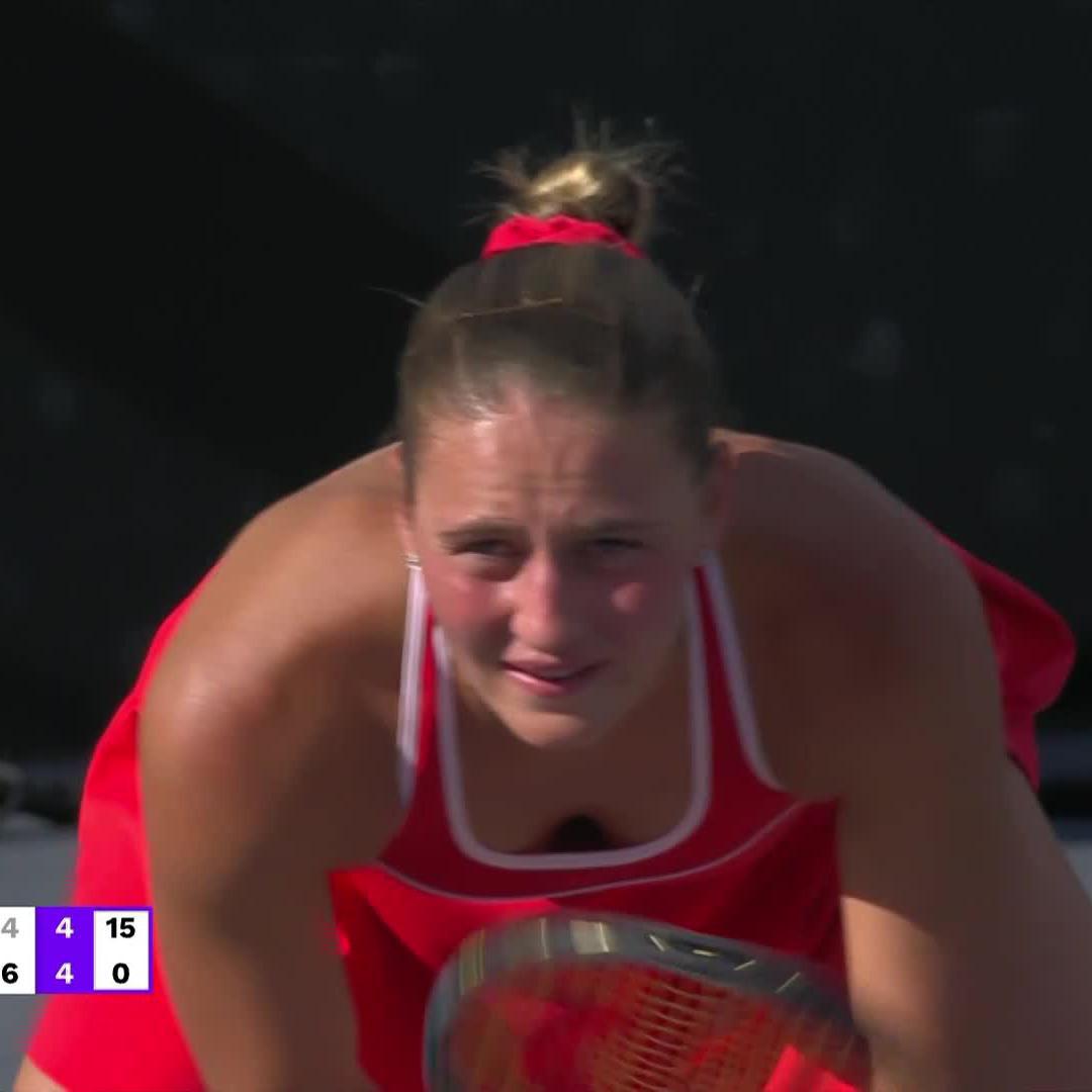 the perfect pick up 🤩 Daria Saville | #MeridaOpenAKRON
