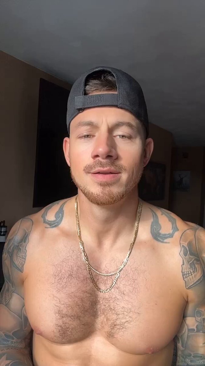 Time to shotgun daddy’s burps! Getting up close and personal unleashing some stanky belches! Full 9 minute video: