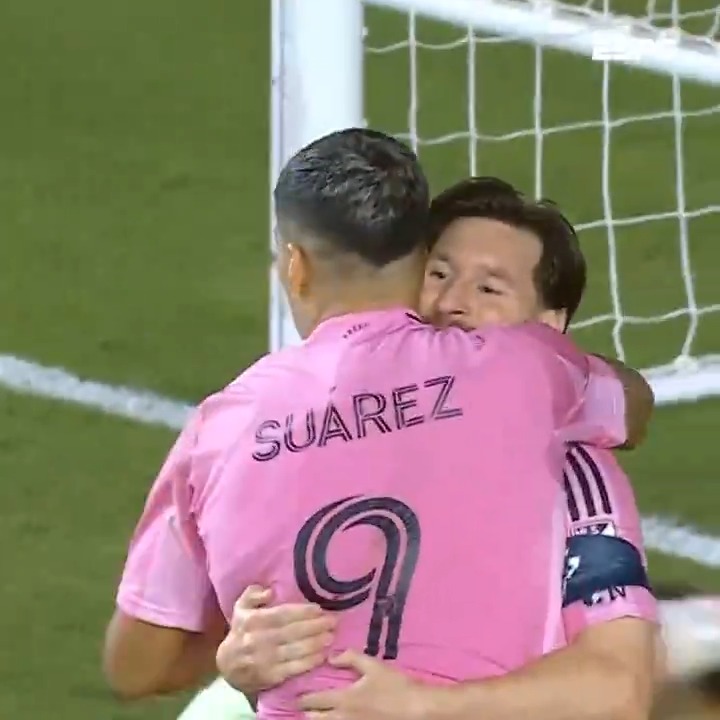 Twee spelers om in de gaten te houden... 👀😉 ⚽️ 19' 𝗟. 𝗠𝗲𝘀𝘀𝗶 ⚽️ 45+3' 𝗟. 𝗦𝘂𝗮́𝗿𝗲𝘇