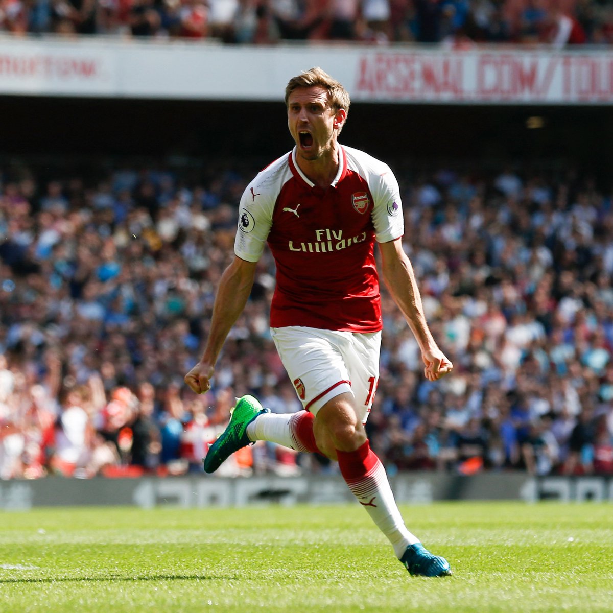 Happy birthday, Nacho Monreal! 🎈