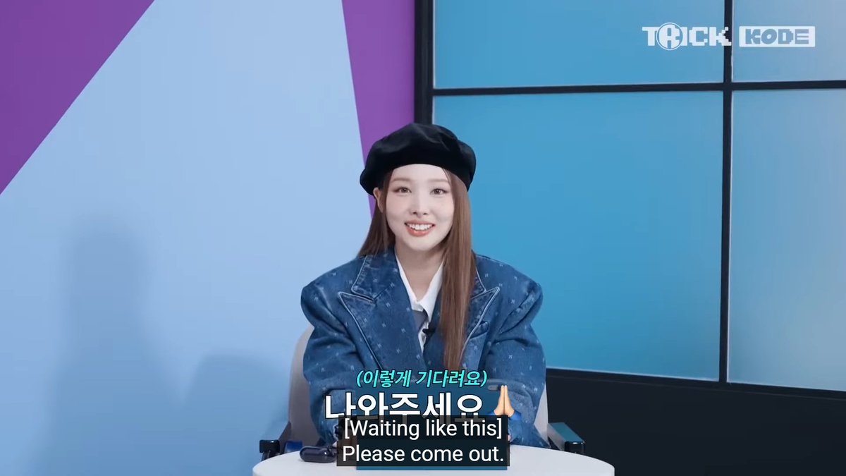 Nayeon asking NJZ Hanni and Minji to come out on TRICK KODE