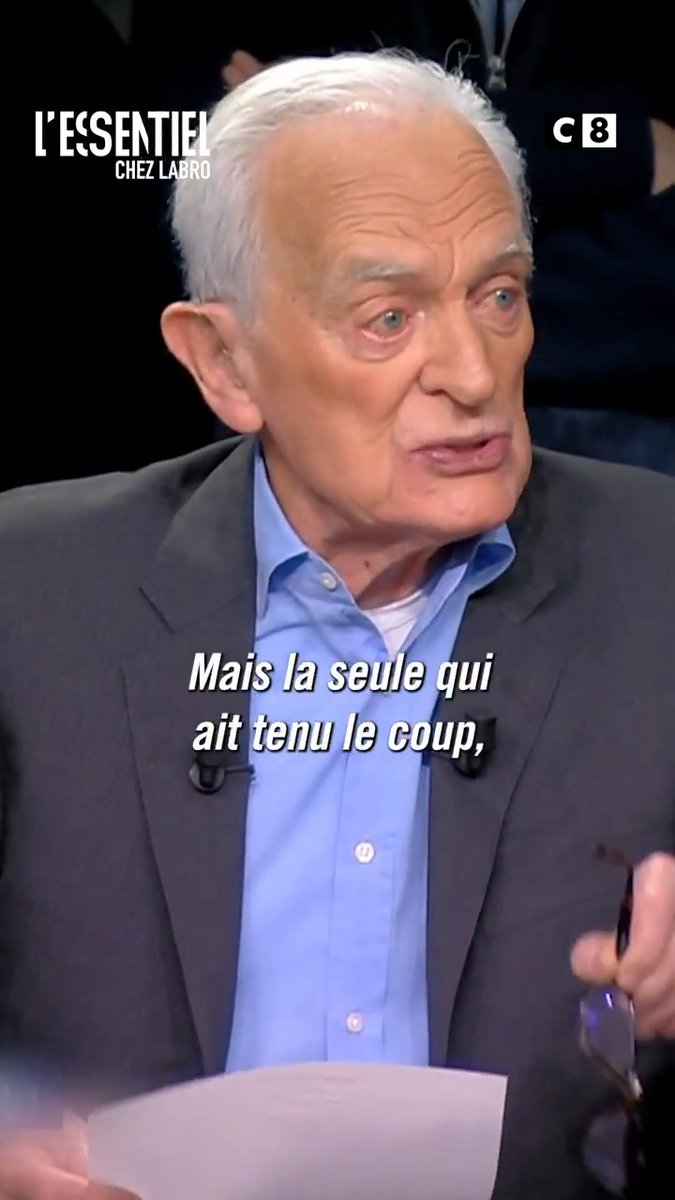 Pour la dernière de #LEssentielChezLabro, Philippe Labro adresse ses remerciements aux fidèles de l'émission...en chanson ! ❤️