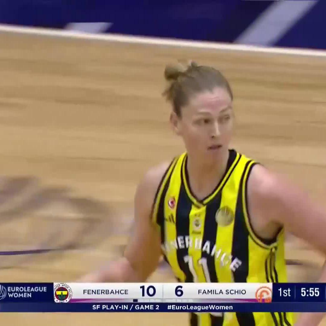 Emma is pure poetry ✍️ #EuroLeagueWomen x Fenerbahçe Opet