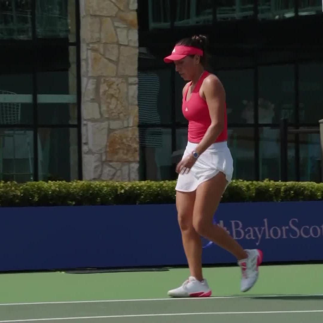 in command 💪 Top seed Jessie Pegula out in front quickly, 6-1 against Parrizas Diaz! #ATXOpen