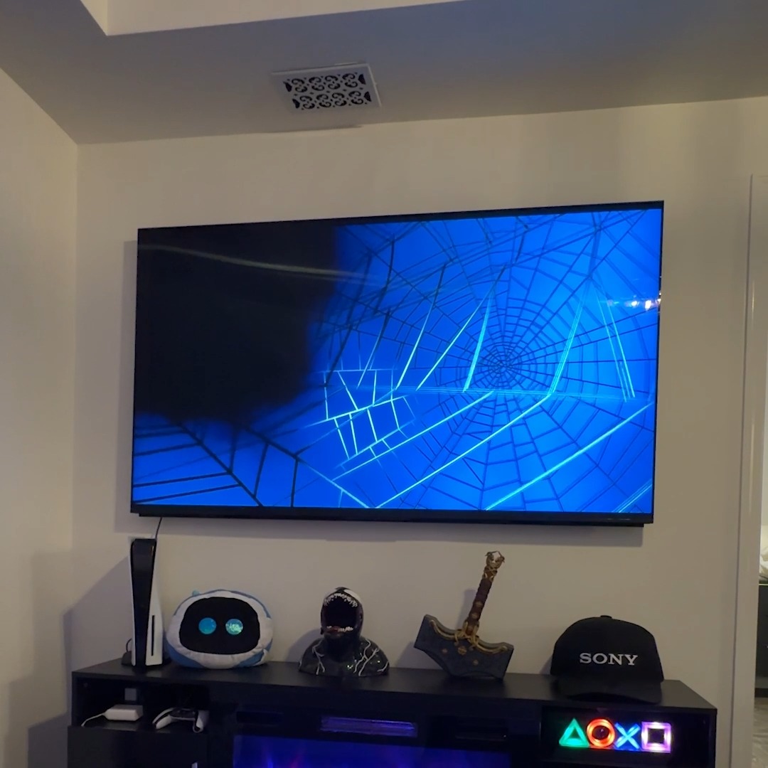 pov: you're about to experience peak 🕷️