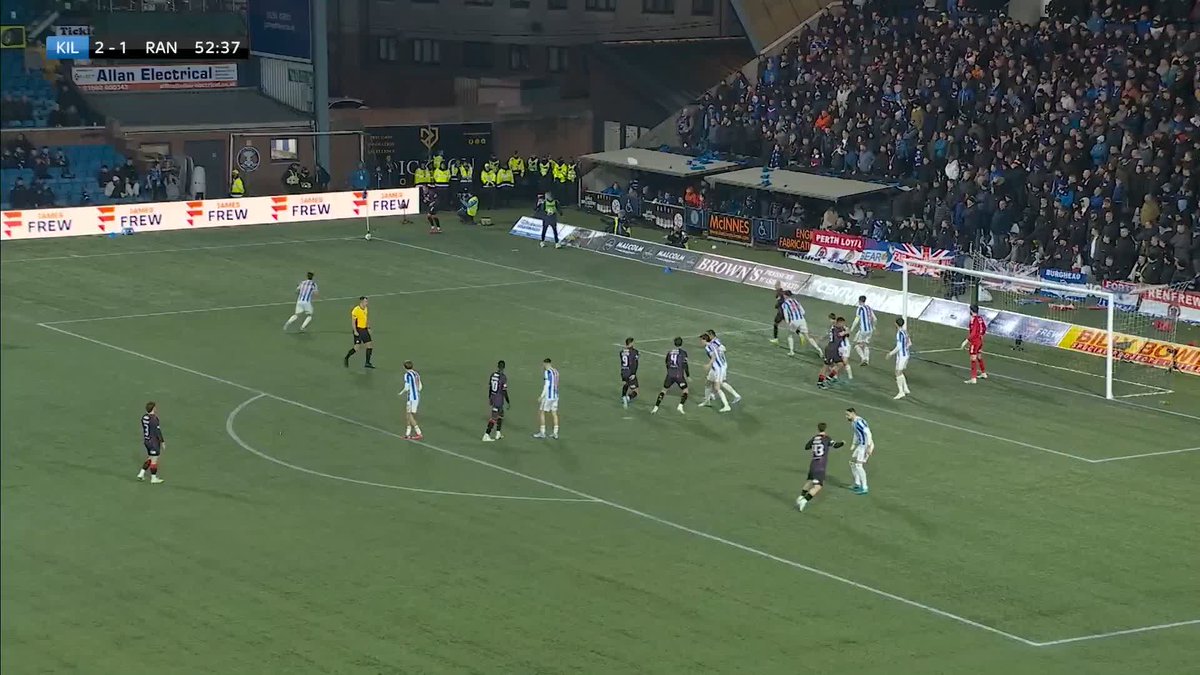 🔵 Cyriel Dessers’ header goes through Kieran O’Hara’s legs and Rangers are level! ⬇️