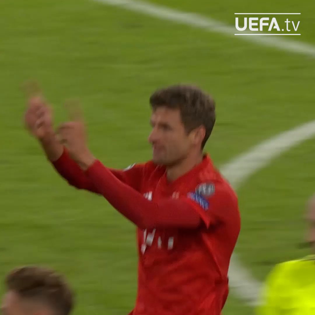 One of the most clever set pieces Bayern has ever pulled off! Vividly remember it happening!