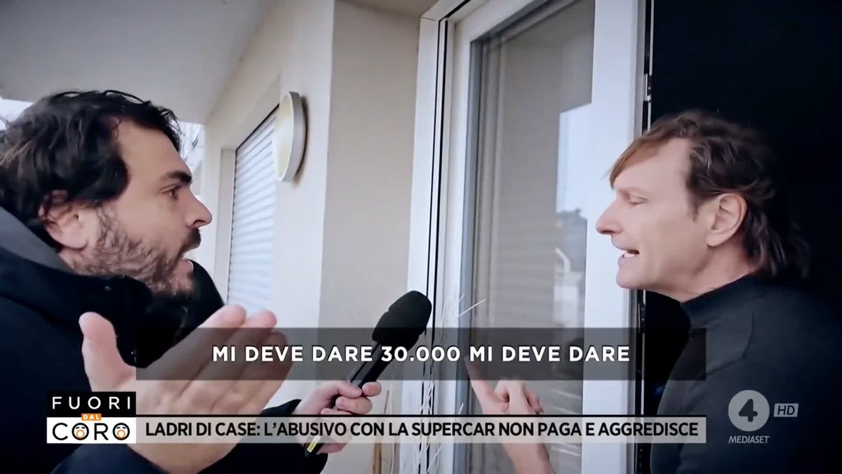 Aggrediti da Gianluigi, occupante abusivo dell'appartamento di Letizia da più di un anno con un debito di 20.000 euro e una macchina da 100.000 euro. E pretende soldi dalla proprietaria! Il servizio completo di Nicolò Calcagno a #Fuoridalcoro è disponibile su Mediaset Infinity