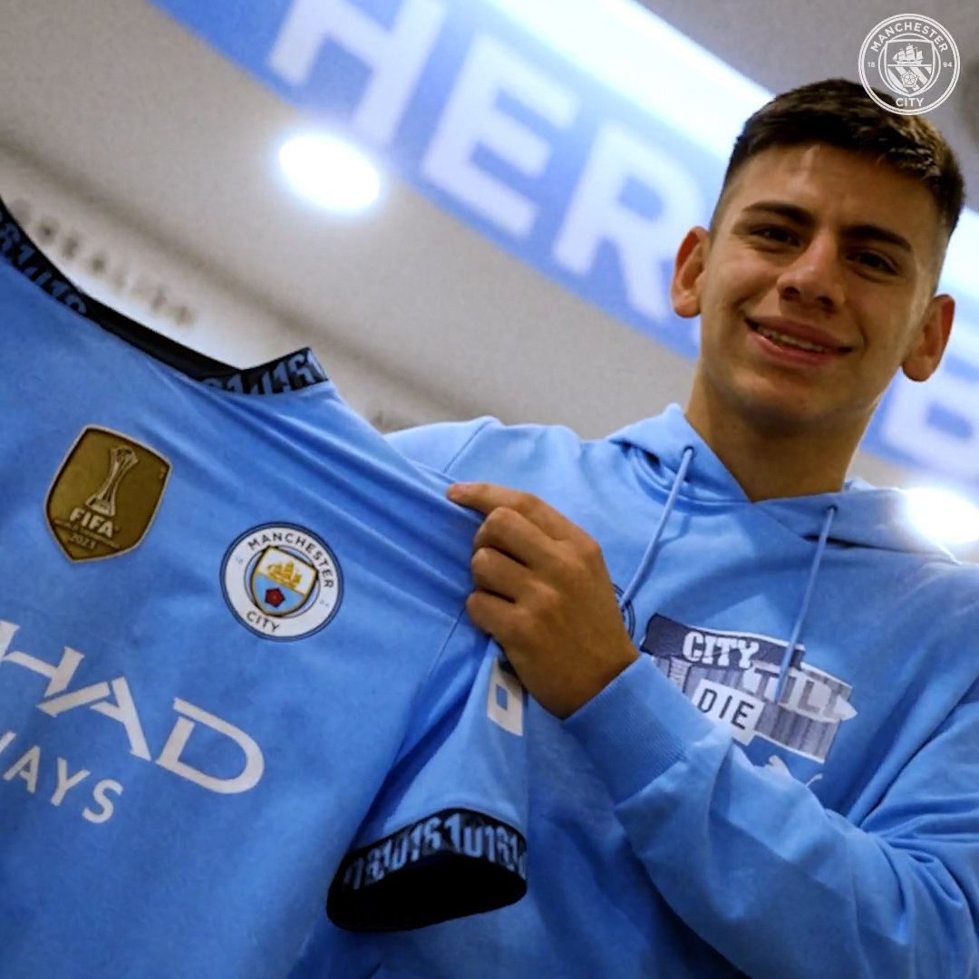 Claudio's here! 🩵