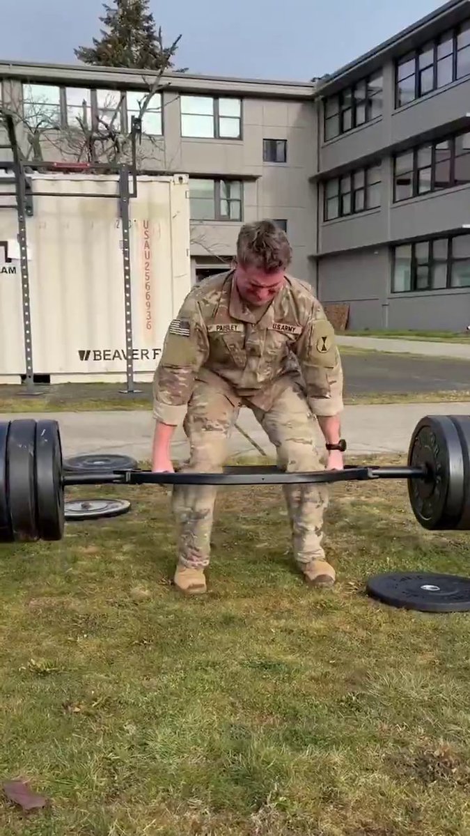 Embrace the SUCK 💪🏋️ 🇺🇸 Life is tough—war even more so. That’s why we train our Soldiers to lean into the struggle and overcome it. Mental toughness in training builds Warfighters ready for any challenge. #BeAllYouCanBe #WarriorMindset📽️: Sgt. DeGroot, 7thInfantryDivision