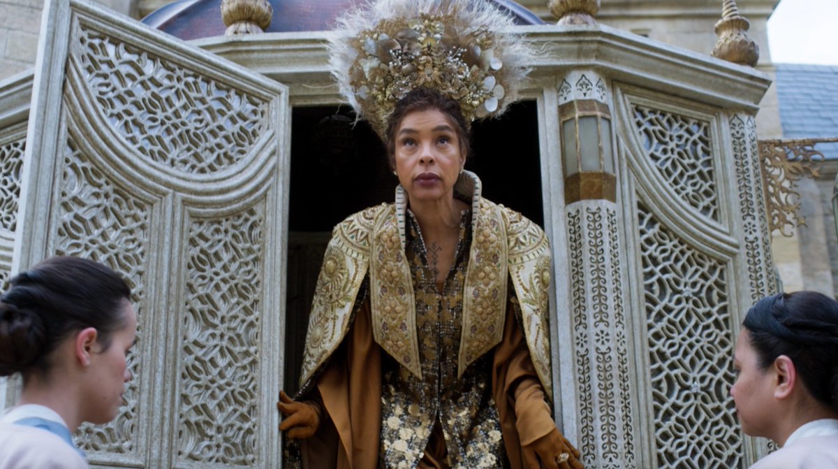 Reasons to WOTch Part 2: Costumes that are a need, not a want.