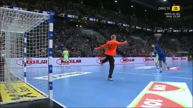 ⭐️ EL MILLOR PORTER DEL MÓN! ✋🏽 Doble aturada espectacular d'Emil Nielsen! ⚔️ Szeged 🆚 Barça Handbol 👉🏽
