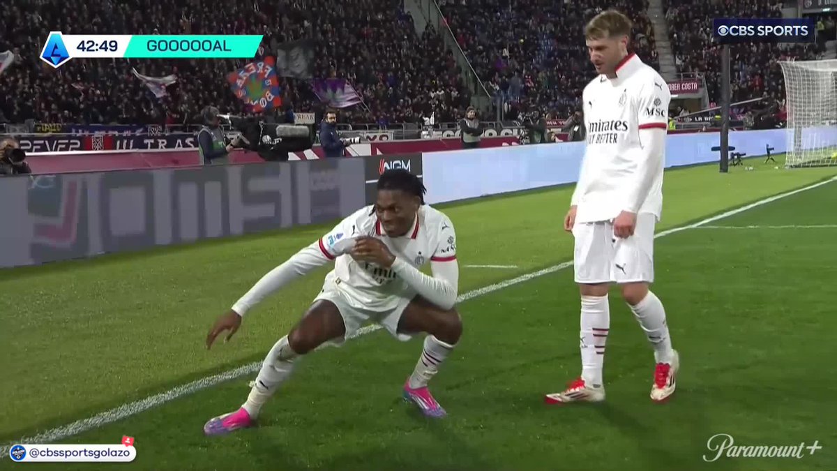 𝗧𝗢𝗢 𝗘𝗔𝗦𝗬 from Rafael Leão 😮‍💨 The Milan man puts the Rossoneri ahead against Bologna with a wonderful display of composure 👏
