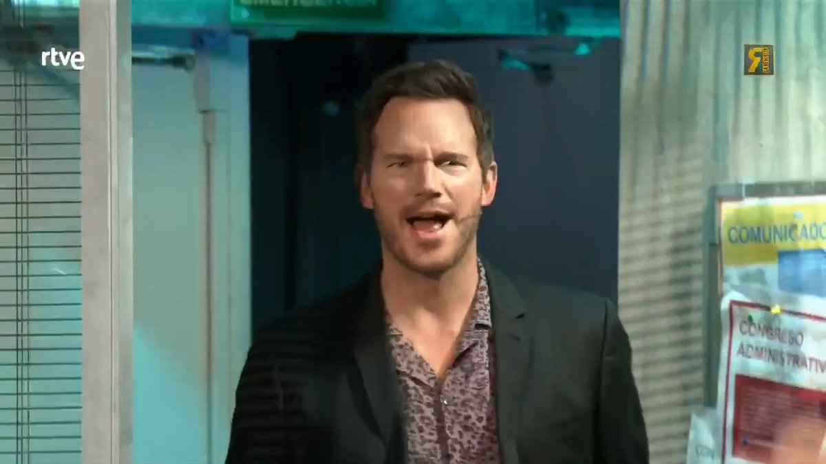 #LaRevuelta llevando de invitado a una megaestrella de Hollywood como Chris Pratt. Sin traductores. Con David Broncano hablando con él en inglés y traduciéndole. Sin complejos. 👏🏻👏🏻👏🏻👏🏻👏🏻👏🏻👏🏻👏🏻👏🏻👏🏻 #LaRevueltaTVE