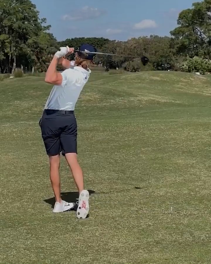 Jake Knapp is the newest member of the PGA Tour's 59 club. LKD breaks down the key to his smooth, powerful golf swing. 👀