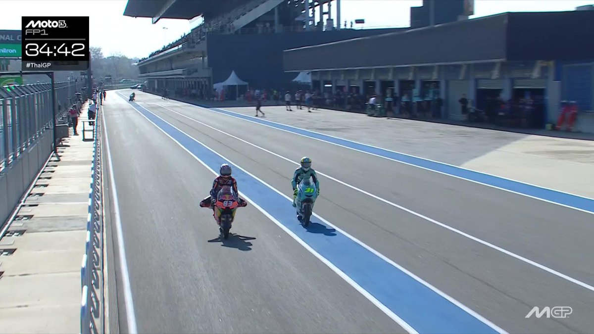 Happy 2025 once more! #Moto3 FP1 is GO! 🚥 #ThaiGP 🇹🇭