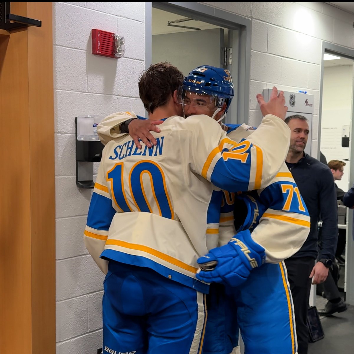 Love this guy. #stlblues