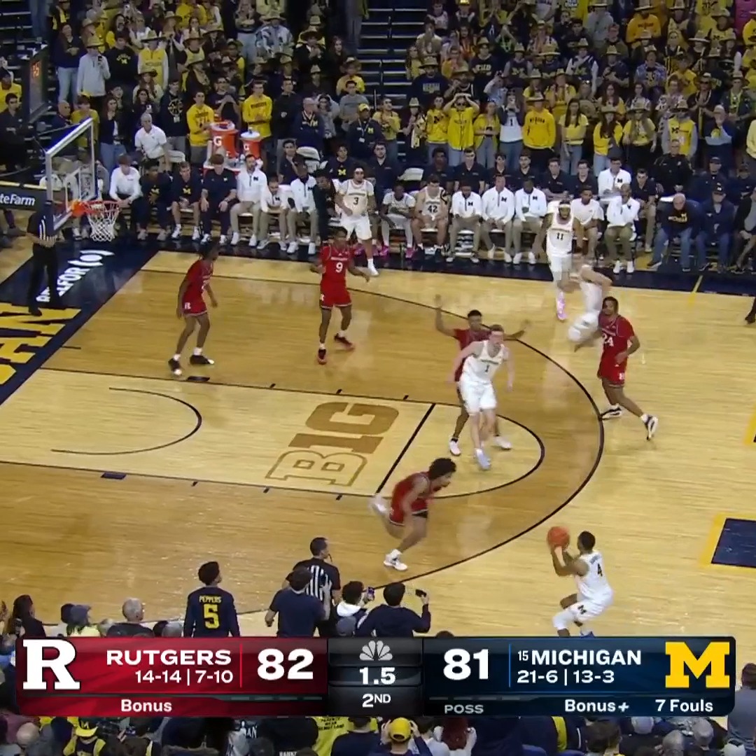 NIMARI BURNETT FROM THE PARKING LOT! 🤯 MICHIGAN WINS IT AT THE BUZZER! #B1GMBBall
