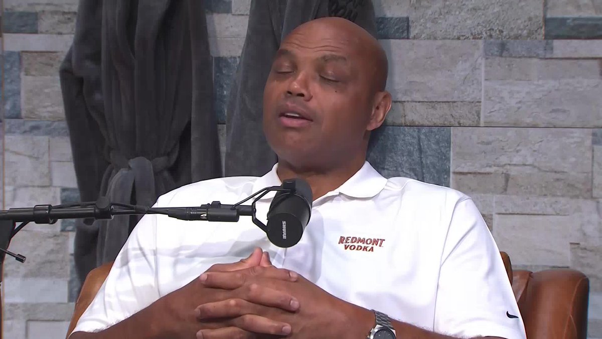 The time Charles Barkley was traded to the Lakers 😱 ...And then untraded 😂