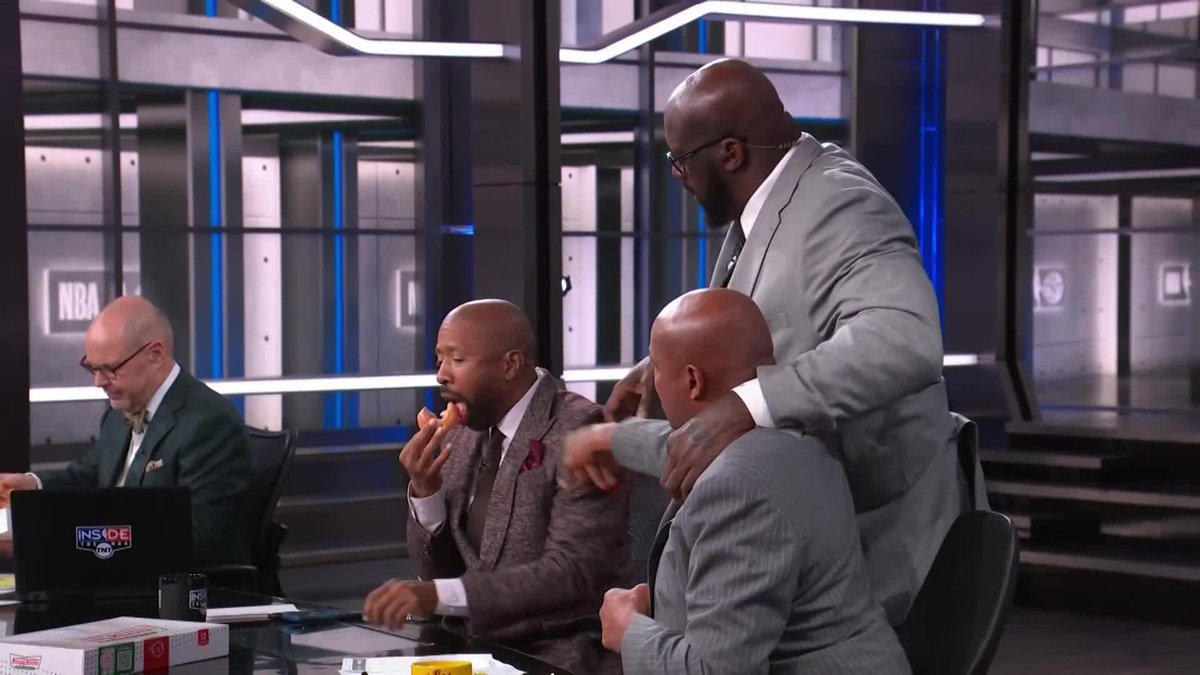 No donuts for Chuck 🚫🍩 Not even Shaq could force him to eat these 😂