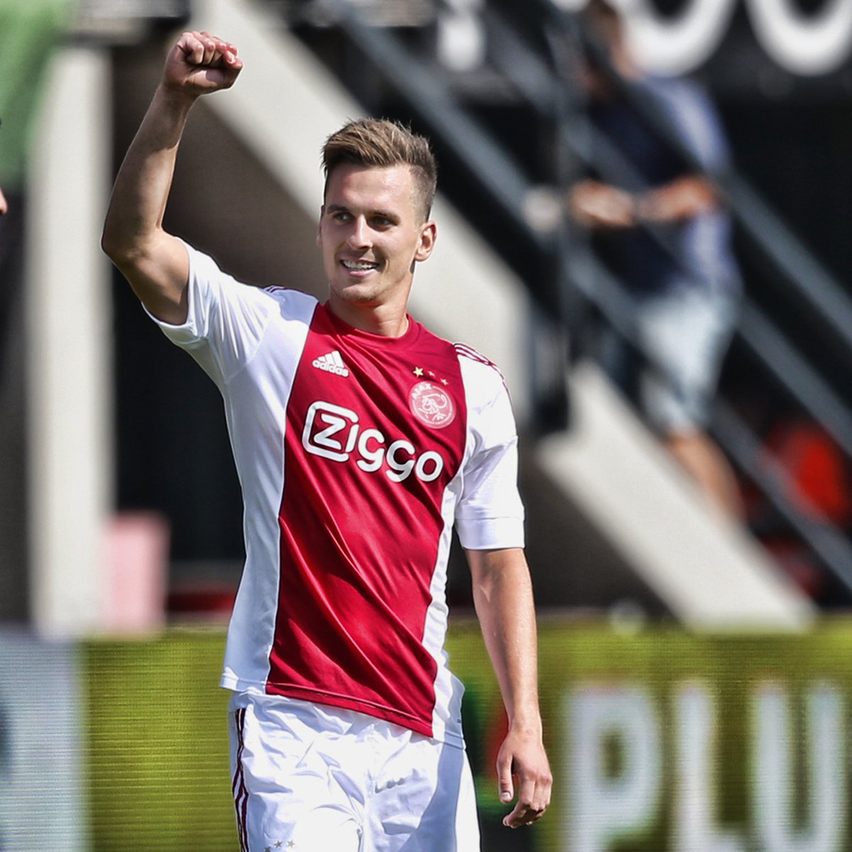 Happy birthday to you, @ArekMilik9! 🥳