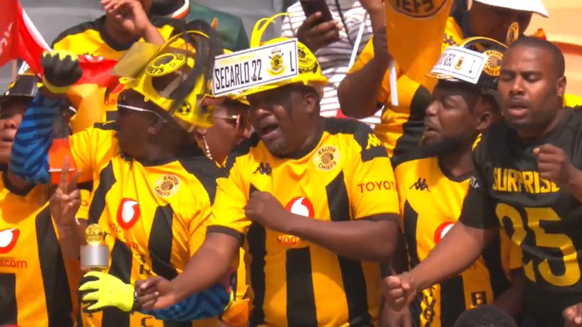 ๐ฃ๏ธ๐ข SOLD OUT!!! Kaizer Chiefs are heading to the capital tomorrow for a showdown against Mamelodi Sundowns! The Glamour Boys are ready to battle for maximum points in what promises to be a thrill-a-minute encounter! ๐ข Ticket holders, please arrive early! #AlwaysHome