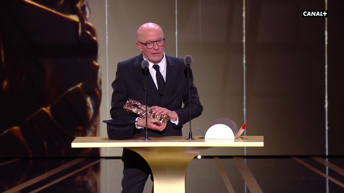 🚨🇫🇷🎥 FLASH | Jacques Audiard remporte le César de la meilleure réalisation pour Emilia Pérez.