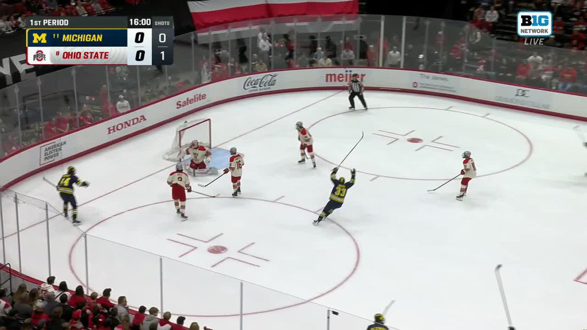 DK puts Michigan on the board first, assists to Moldy and Eddie!