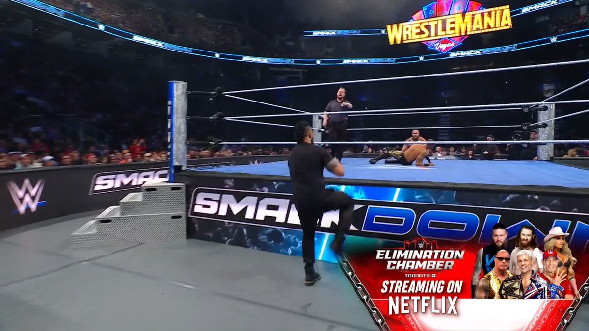 .Carmelo Hayes saw an opportunity and took it 🤷 #SmackDown