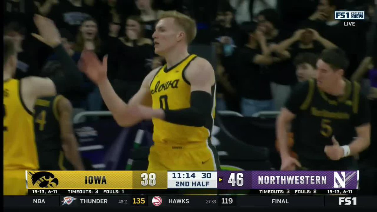 Even Brauns with the one-hand SLAM 👀 Iowa Men’s Basketball #B1GMBBall on FS1 📺