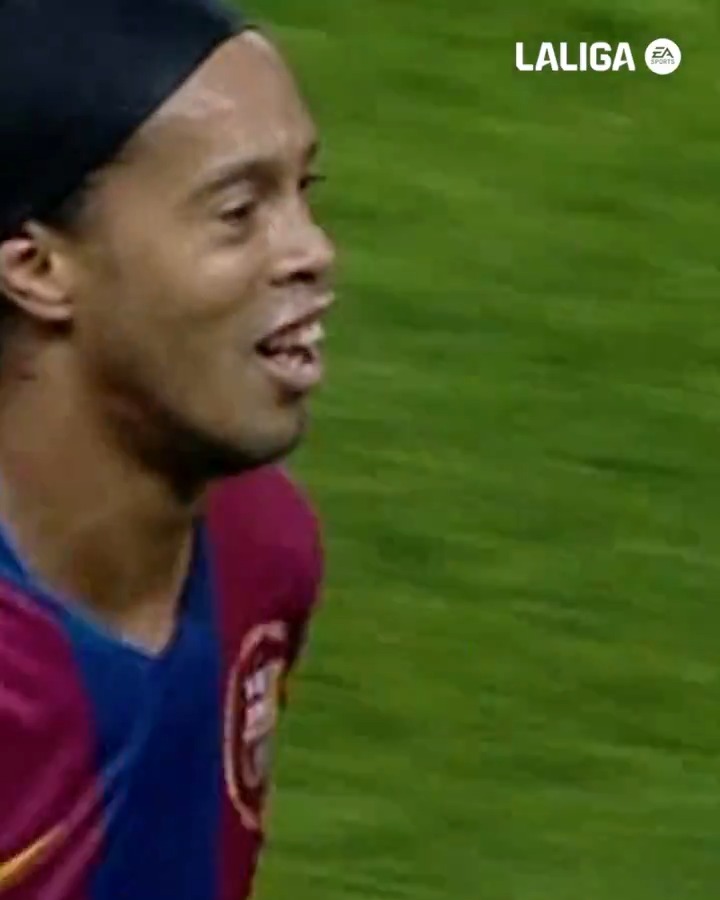 ๐ฅฒ๐ง๐ท 17 years ago today: Ronaldinho scored his final La Liga goal for Barรงa! ๐ค