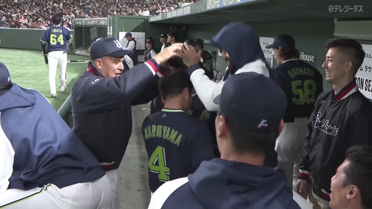 打って走って 親子ゲームで猛アピール #丸山和郁 ソロホームラン “野球一本” 「DAZN BASEBALL」 月々2,300円 (年間プラン・月々払い) 初月無料!4/14まで 登録はこちら⏬ ⚾プロ野球オープン戦(2025/3/1) 🌸巨人×ヤクルト 📱Live on DAZN #DAZNプロ野球 #swallows