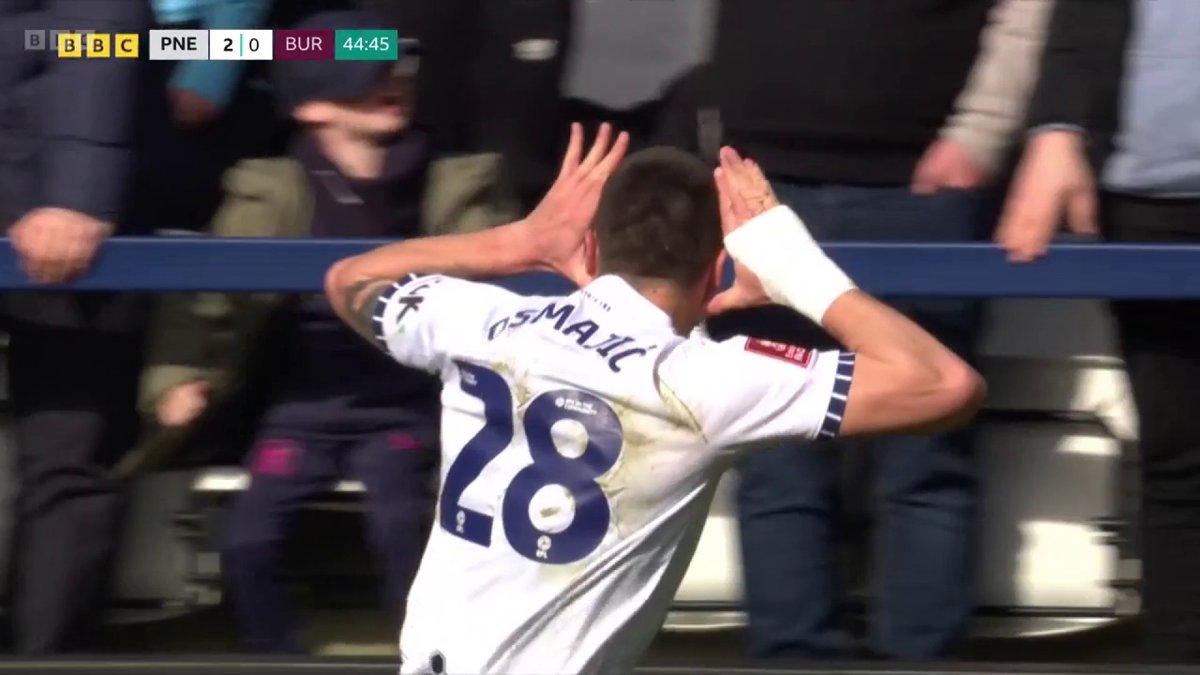 Milutin Osmajic gestures towards the Burnley fans as he doubles Preston's lead. The goalscorer has been accused of racially abusing Hannibal Mejbri who was left out of Scott Parker's squad. #FACup