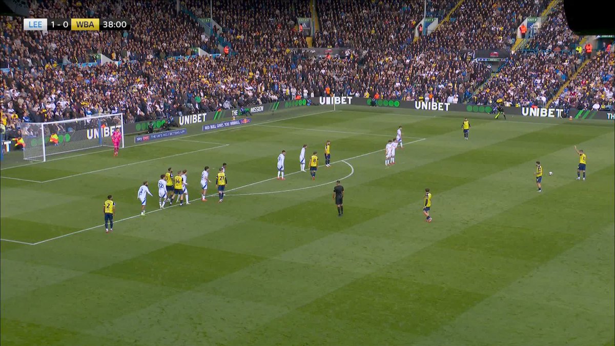 Darnell Furlong silences the Elland Road crowd and brings West Brom level!