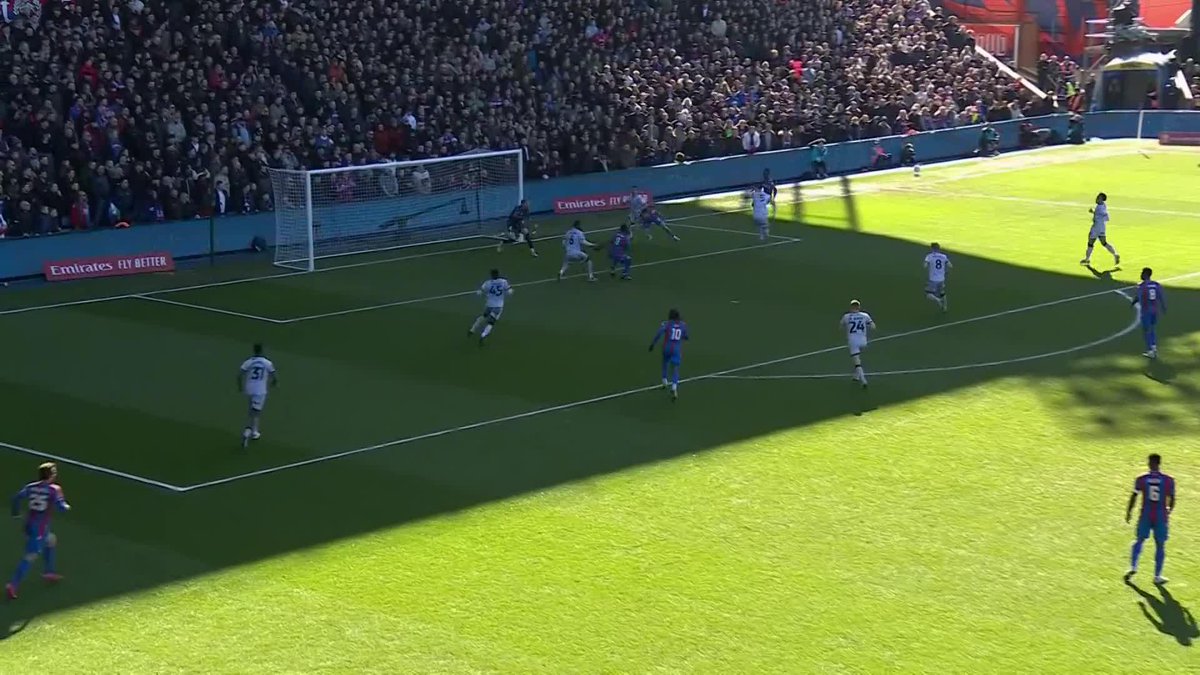 🇨🇴 GOOOL de Daniel Muñoz. El colombiano marca el 2-0 de #CrystalPalace ante #Millwall, al 40’, por FA Cup 👀 Es el segundo tanto que marca el lateral en la competición. Es su quinto gol en esta temporada por todas las competiciones