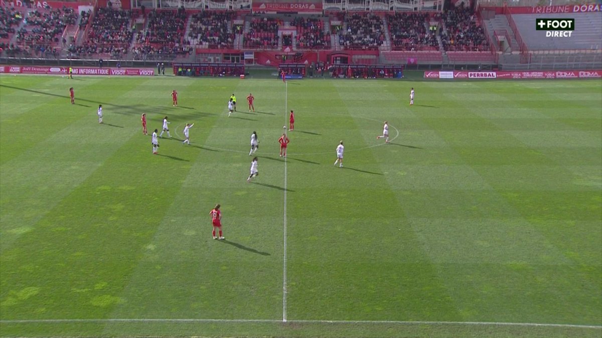 😮‍💨 Le PSG est récompensé à Dijon avec cette belle reprise signée Tara Elimbi Gilbert à 10 minutes de la fin ! #ArkemaPL