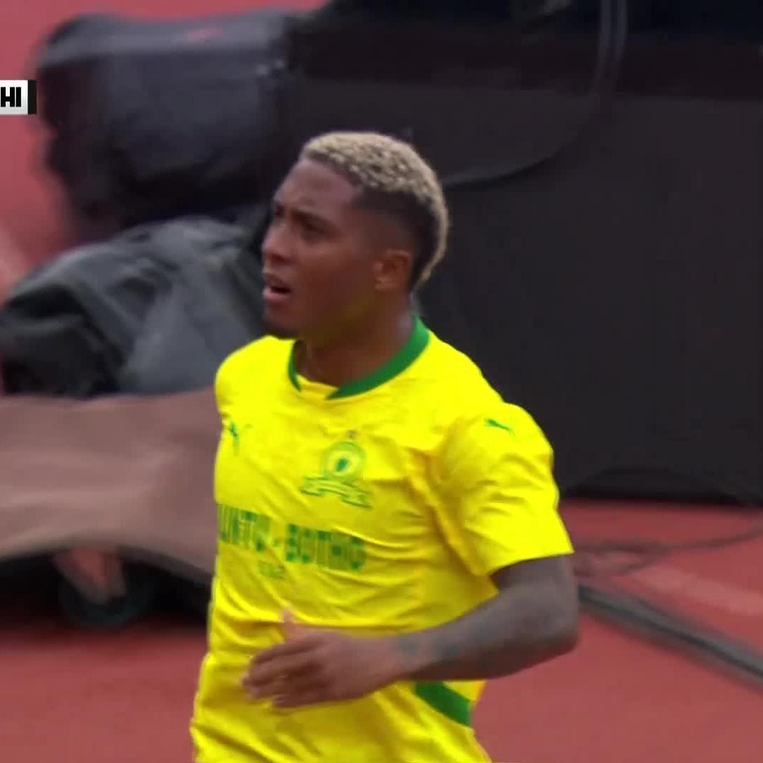 𝐇𝐚𝐯𝐞 𝐲𝐨𝐮 𝐞𝐯𝐞𝐫 𝐬𝐞𝐞𝐧 𝐚𝐧𝐲𝐭𝐡𝐢𝐧𝐠 𝐥𝐢𝐤𝐞 𝐢𝐭? 🤯 King Ribeiro nails a 𝐜𝐫𝐚𝐜𝐤𝐞𝐫 🤯⚽ 📺 Stream #BetwayPrem on DStv: McDonald’s SA
