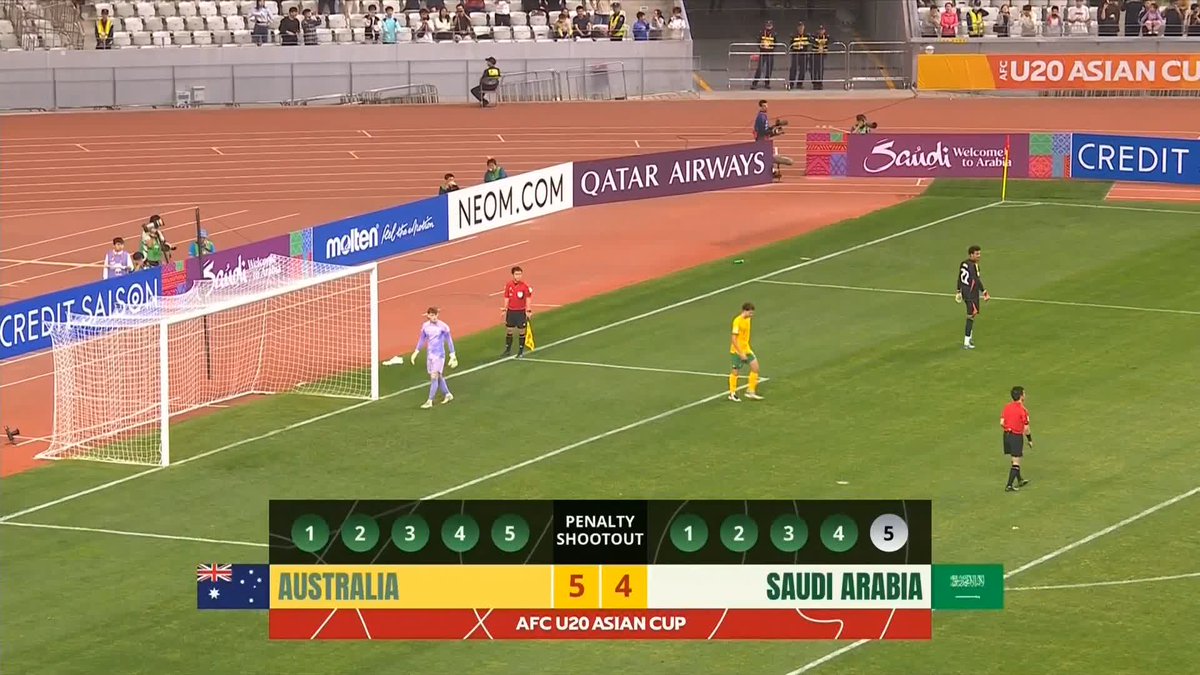Steven Hall, that is all 🧤 The moment the #YoungSocceroos became #AFCU20 Champions 💚💛 🎥 10 Football #AUSvKSA