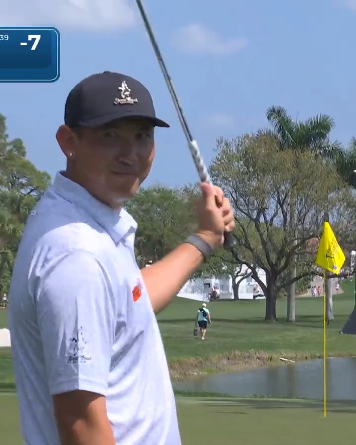 The look says it all 😏 Chip-in eagle for Rico Hoey @The_Cognizant! 📺 PGA TOUR LIVE