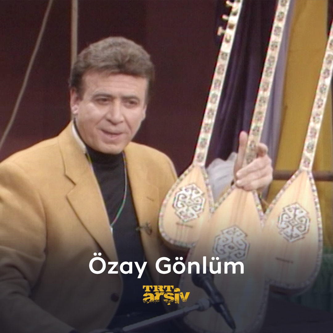 Sazı ve eserleriyle halk müziğinin unutulmaz ismi #ÖzayGönlüm 25 yıl önce aramızdan ayrıldı. Usta müzisyeni siz hangi eserleri ile hatırlıyorsunuz? 🎶