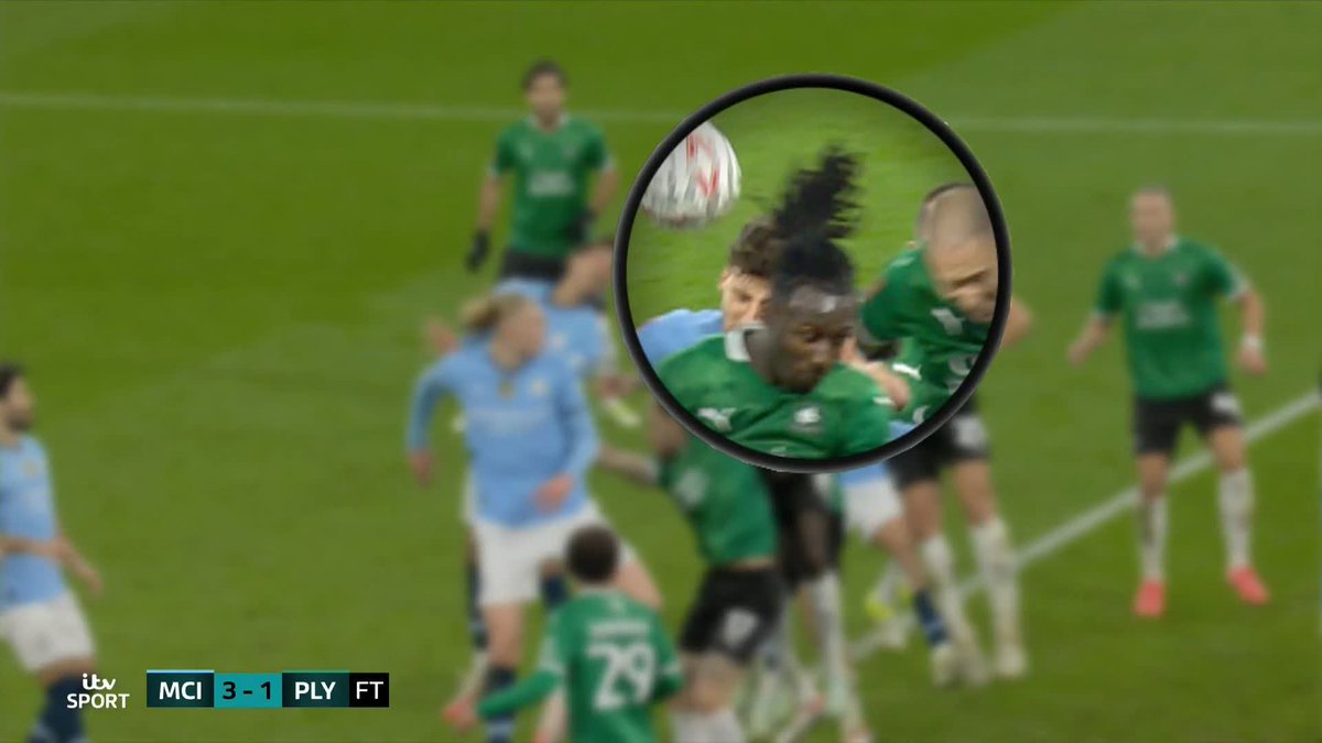 🗣️ "It's a match-changing moment!" Did Man City get away with one here? 🤔 #ITVFootball | #EmiratesFACup