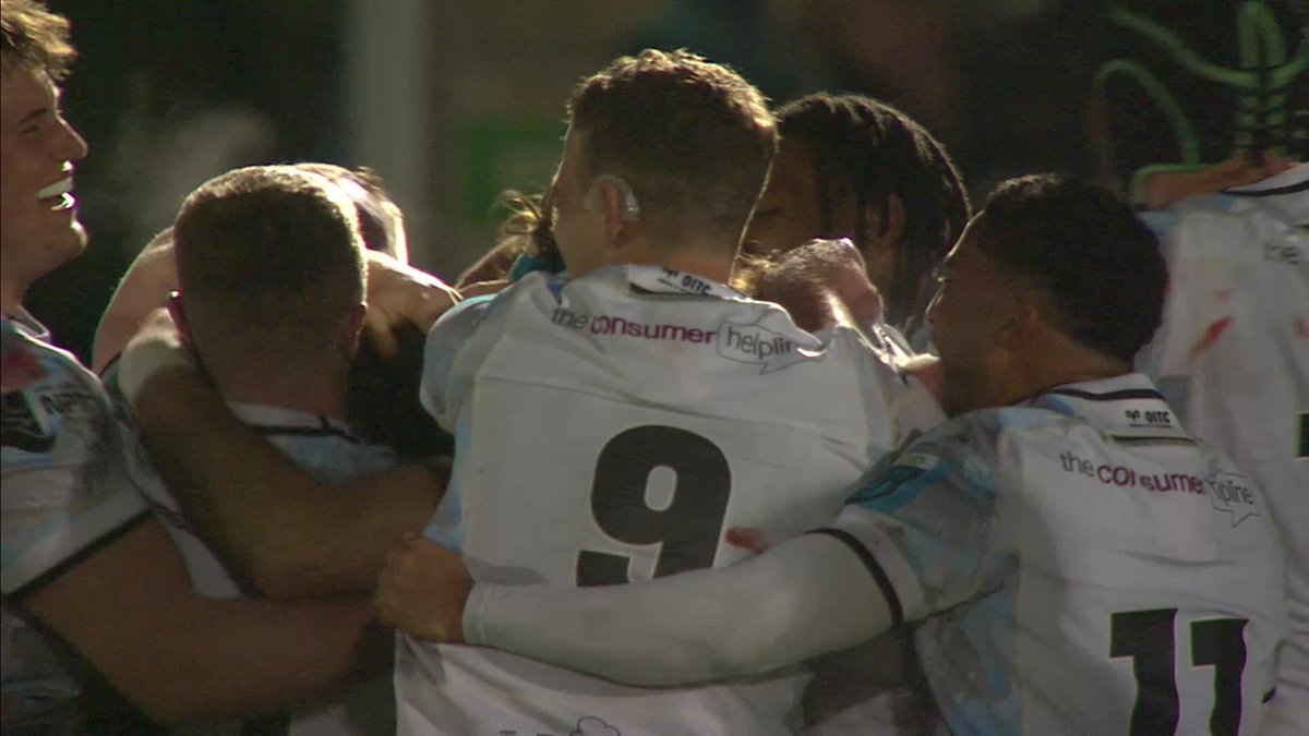 A dramatic end to a great game! 🤯 Ospreys' Jack Walsh with a penalty at the very death to help his side to victory ⚫