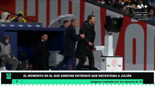 👀 El momento en el que Simeone pide que avisen a Julián. #DeportePlus