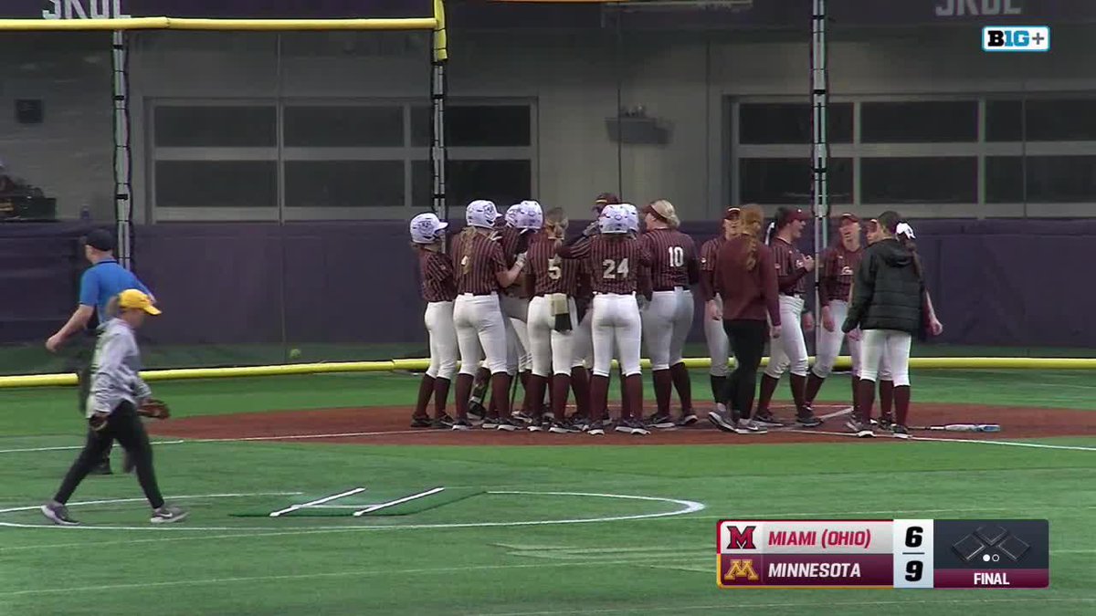WALK-OFF GRAND SLAM FOR JESSA SNIPPES 💥🙌 Minnesota Softball top Miami (OH), 9-5. #B1GSoftball
