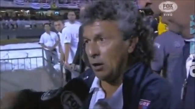 Manes contando el cruce con Caputo y Fran Fijap: