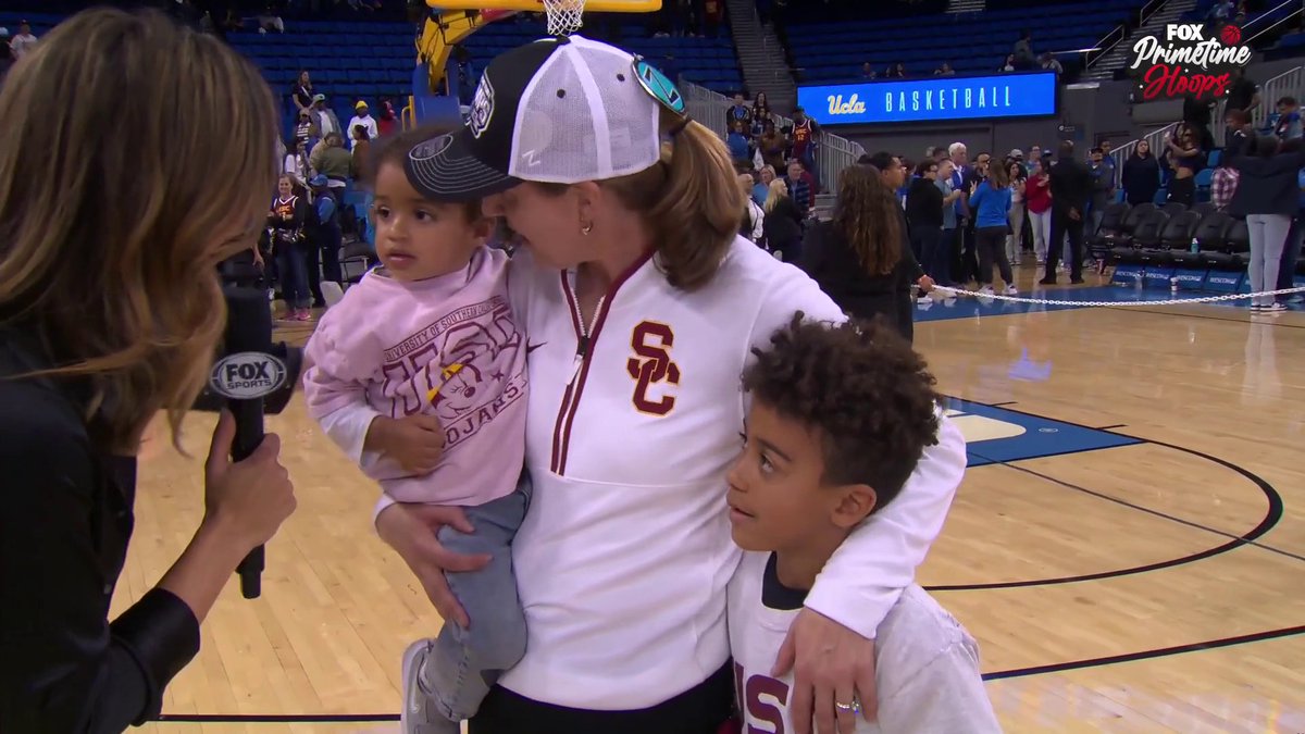The cutest "Fight On" you will ever hear 🥹✌️ USC Women's Basketball