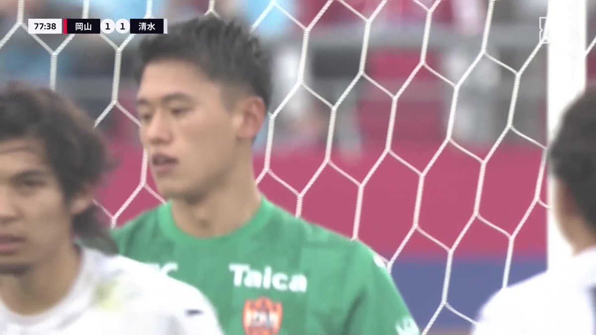 これを止められるのか…… 両GKがビッグセーブ連発 #沖悠哉 至近距離のヘッドに超反応 🏆明治安田J1第4節 🆚岡山×清水 🆓#DAZN無料配信中 視聴はこちら⏩ #Jみようぜ #Jリーグ #岡山清水 #無料だぞーん